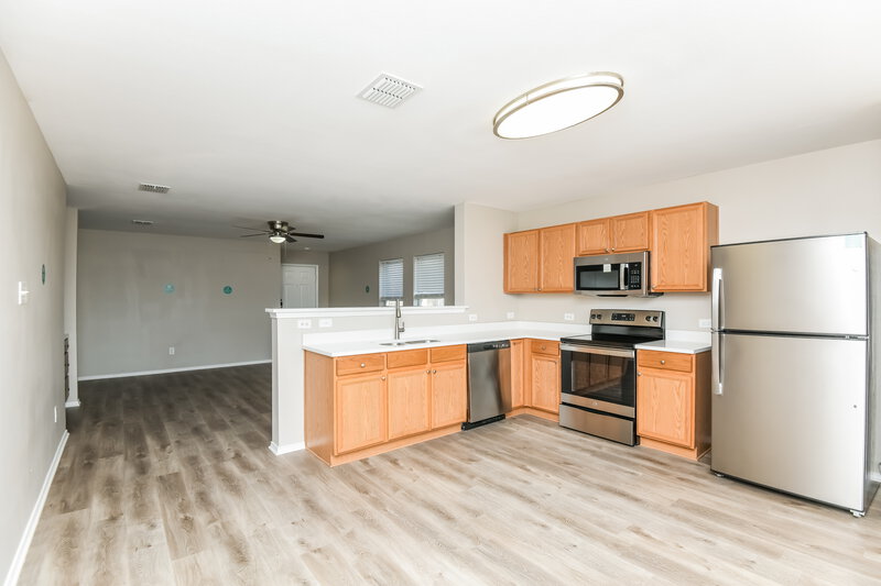1,910/Mo, 12933 Kelly Dr Rhome, TX 76078 Kitchen View 2