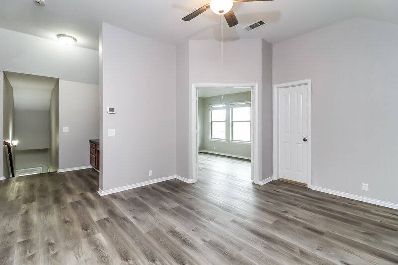 2,530/Mo, 540 Kerry St Crowley, TX 76036 Den View