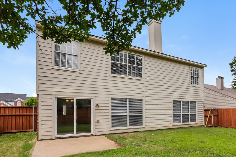 2,795/Mo, 2605 Country Creek Ln Fort Worth, TX 76123 Rear View