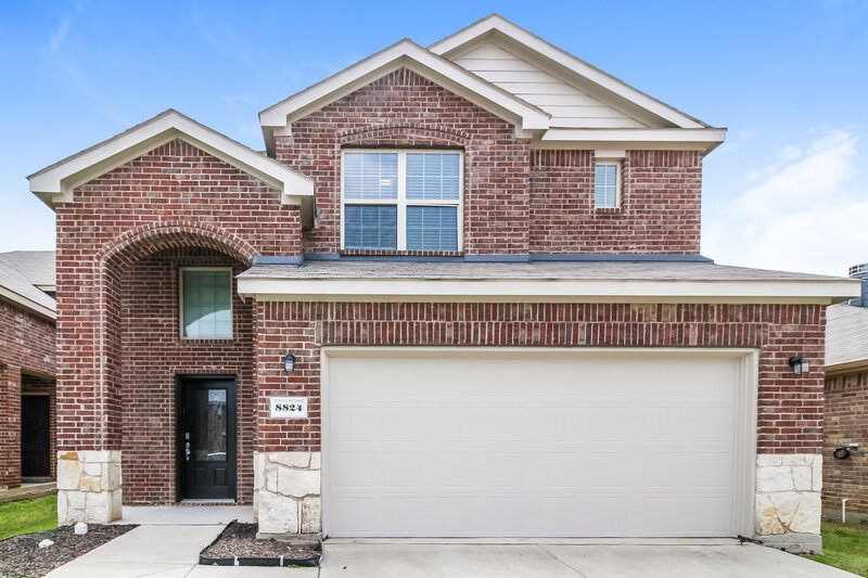 2,670/Mo, 8824 Deadwood Ln Aubrey, TX 76227 External View