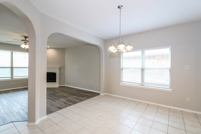 2,670/Mo, 8824 Deadwood Ln Aubrey, TX 76227 Dining Room View