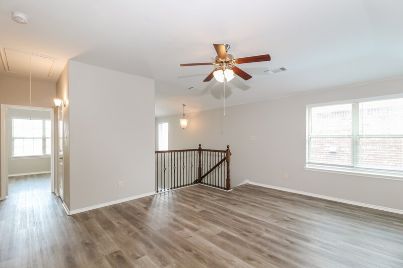 2,670/Mo, 8824 Deadwood Ln Aubrey, TX 76227 Loft View 2