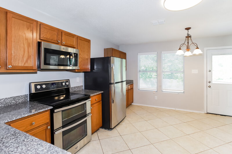 2,625/Mo, 9404 Glen Falls Ln Denton, TX 76210 Kitchen View 2