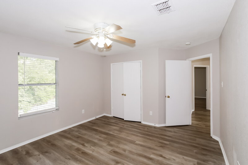 2,625/Mo, 9404 Glen Falls Ln Denton, TX 76210 Bedroom View 3