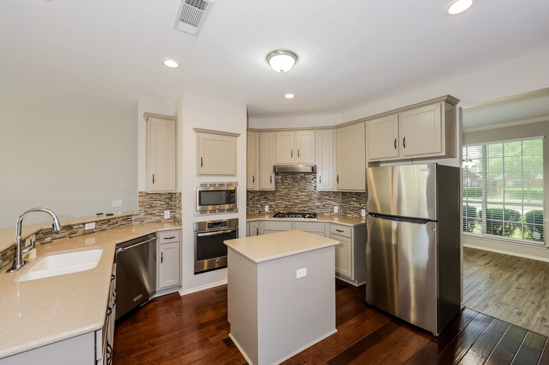 3,175/Mo, 2325 Cimmaron Dr Plano, TX 75025 Kitchen View