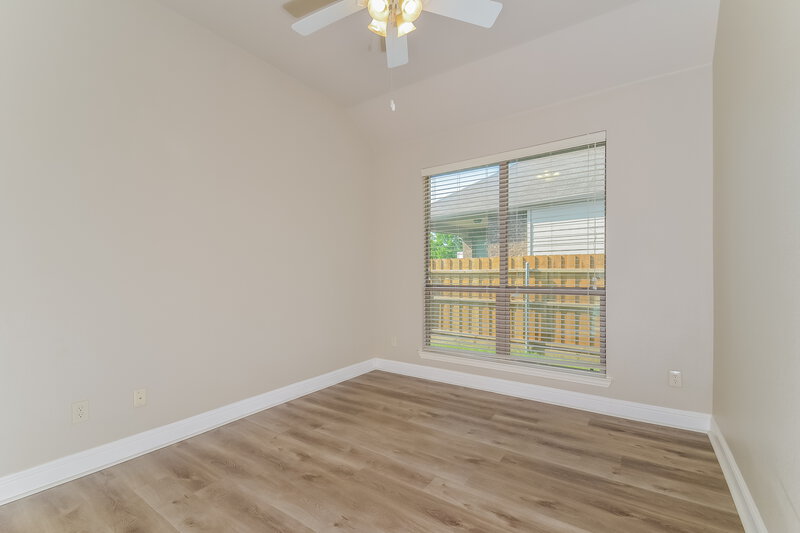 2,595/Mo, 782 Ruffian Way Fate, TX 75087 Bedroom View 3