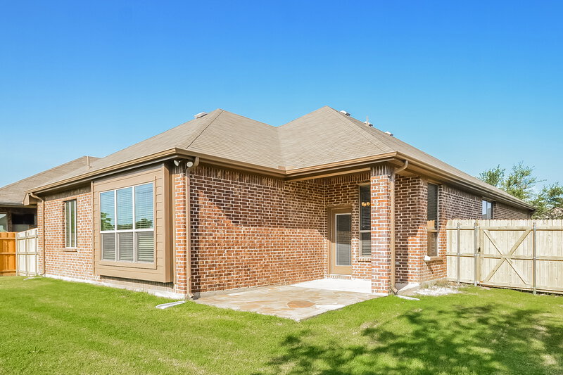 2,595/Mo, 782 Ruffian Way Fate, TX 75087 Rear View