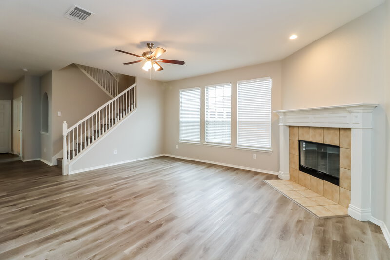 2,800/Mo, 2307 Hillgrove Ct Mansfield, TX 76063 Living Room View