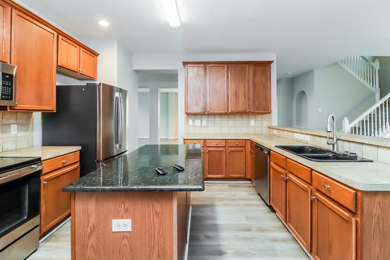 2,800/Mo, 2307 Hillgrove Ct Mansfield, TX 76063 Kitchen View 2