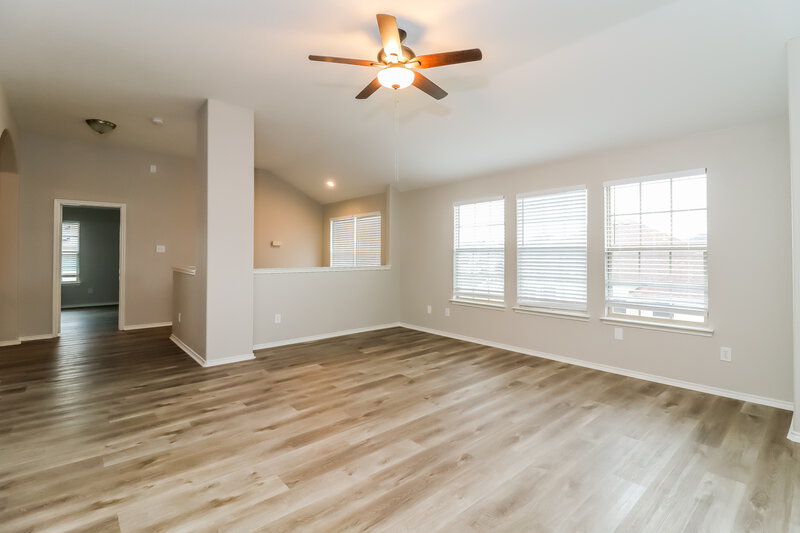 2,800/Mo, 2307 Hillgrove Ct Mansfield, TX 76063 Den View