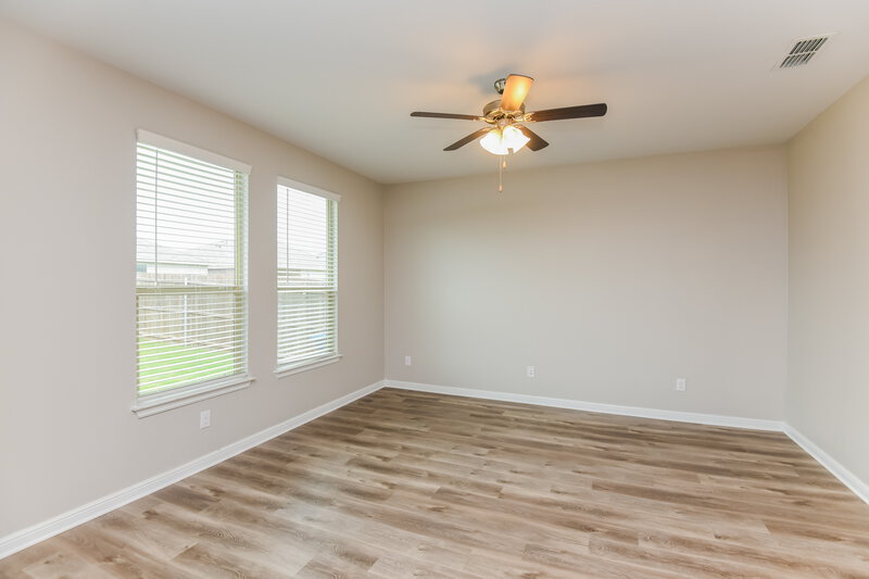 2,440/Mo, 1029 Madelia Ave Fort Worth, TX 76177 Living Room View