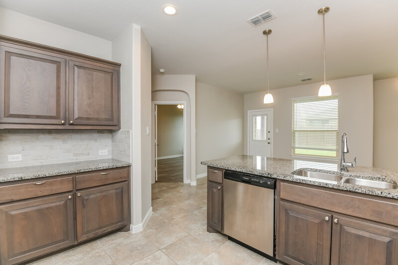2,440/Mo, 1029 Madelia Ave Fort Worth, TX 76177 Kitchen View