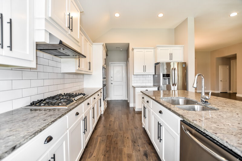 3,015/Mo, 1505 Tavistock Rd Forney, TX 75126 Kitchen View