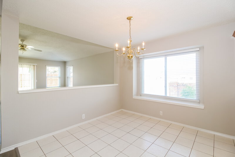 2,945/Mo, 848 Lariat Dr Saginaw, TX 76131 Dining Room View