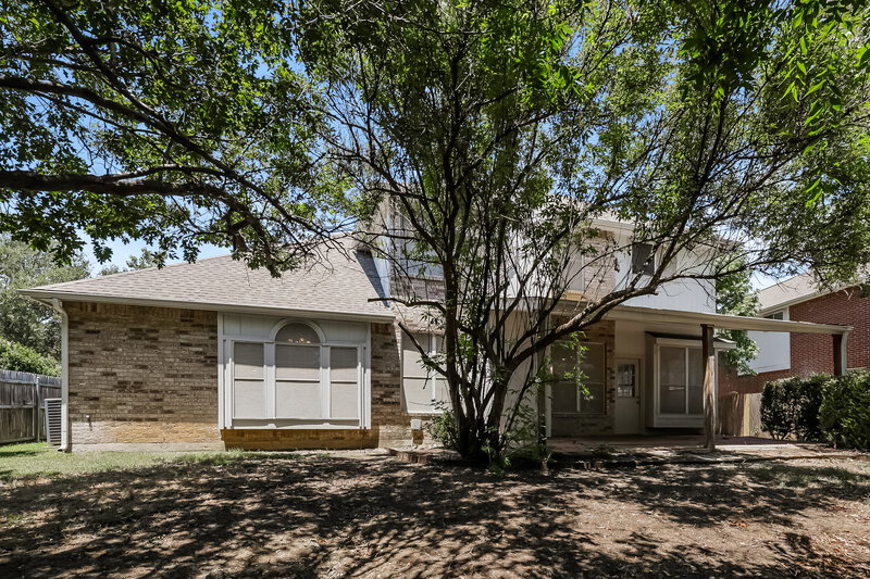 2,735/Mo, 7664 Arcadia Trl Fort Worth, TX 76137 Rear View