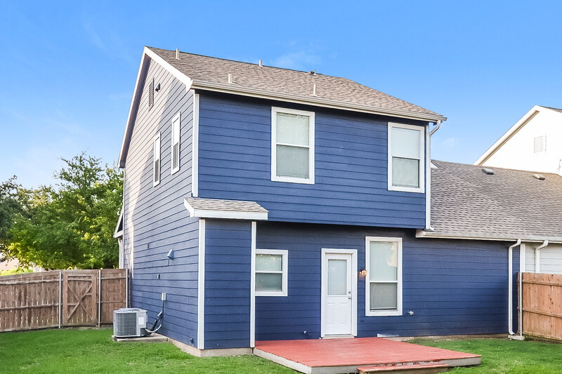 2,025/Mo, 908 Chickesaw Ln Wylie, TX 75098 Rear View