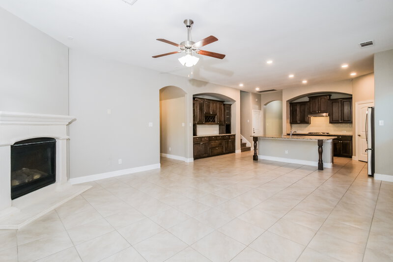 3,130/Mo, 157 Colonial Trce Fate, TX 75189 Living Room View 2