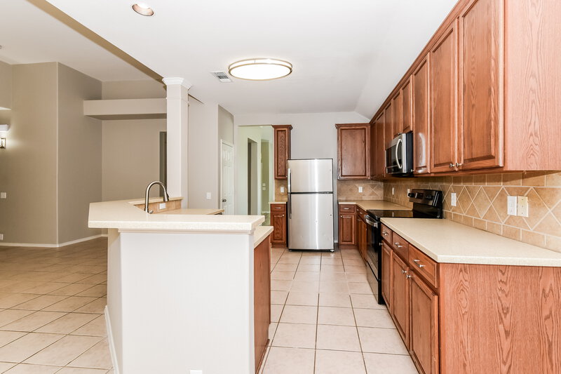 2,270/Mo, 1281 Mission Dr Rockwall, TX 75087 Kitchen View 2