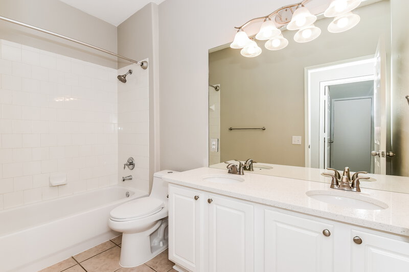 2,270/Mo, 1281 Mission Dr Rockwall, TX 75087 Bathroom View