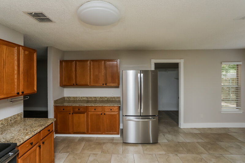 2,695/Mo, 314 Marshall Creek Rd Roanoke, TX 76262 Kitchen View 3