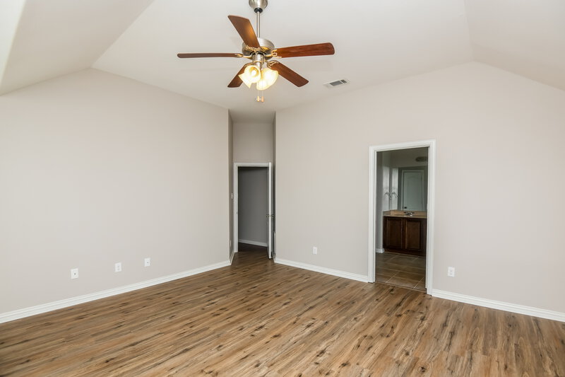 2,280/Mo, 6300 Chalk Hollow Dr Fort Worth, TX 76179 Main Bedroom View