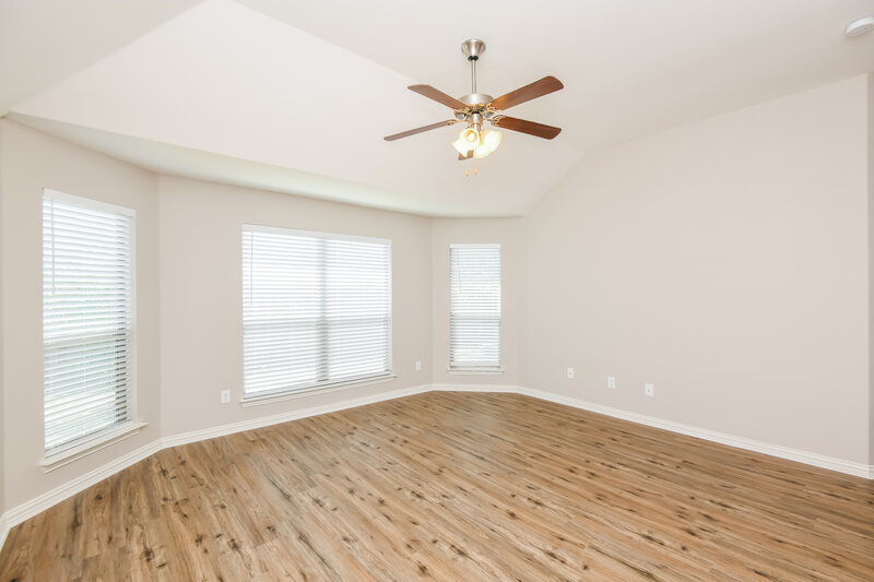 2,280/Mo, 6300 Chalk Hollow Dr Fort Worth, TX 76179 Main Bedroom View 2