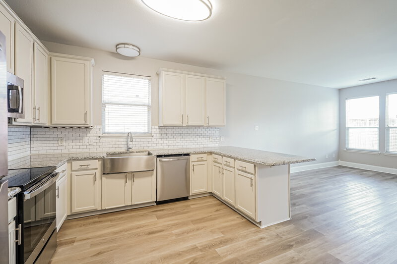 2,930/Mo, 5621 Starwood Ct Fort Worth, TX 76137 Kitchen View