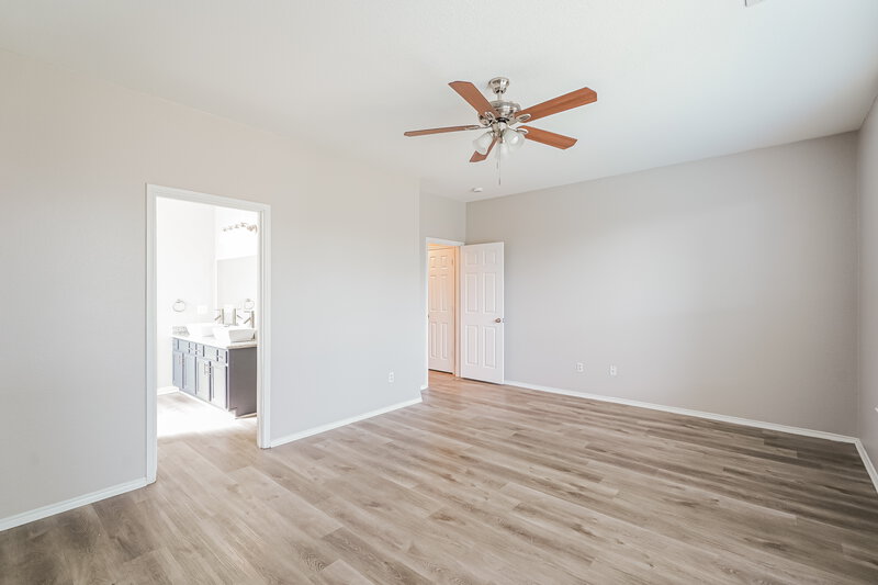 2,930/Mo, 5621 Starwood Ct Fort Worth, TX 76137 Main Bedroom View
