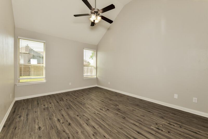 3,315/Mo, 8721 Running River Ln Fort Worth, TX 76131 Main Bedroom View 2