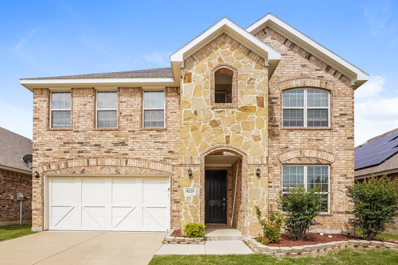 2,890/Mo, 8225 Spruce Meadows Dr Fort Worth, TX 76244 External View