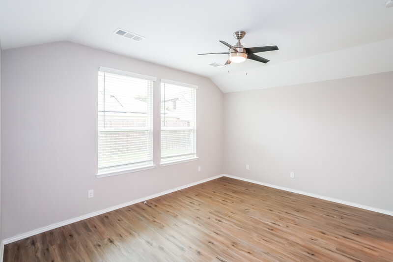 2,315/Mo, 1429 Grackle Dr Little Elm, TX 75068 Main Bedroom View