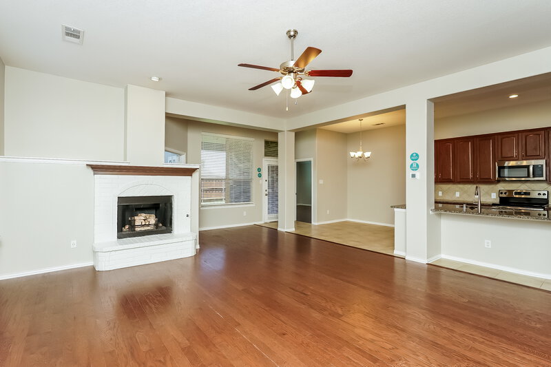 2,315/Mo, 1737 Shoebill Dr Little Elm, TX 75068 Living Room View 2