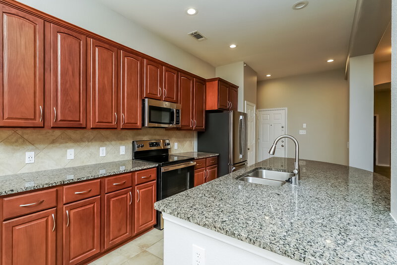 2,315/Mo, 1737 Shoebill Dr Little Elm, TX 75068 Kitchen View