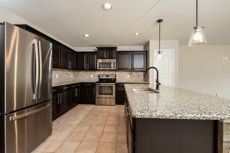 2,405/Mo, 7508 Lake Vista Way Fort Worth, TX 76179 Kitchen View