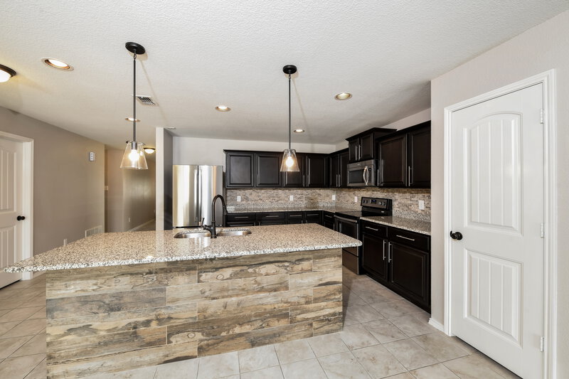 2,405/Mo, 7508 Lake Vista Way Fort Worth, TX 76179 Kitchen View 2