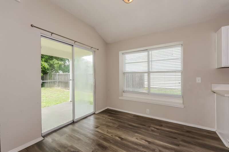 2,395/Mo, 6730 Meadowcrest Dr Arlington, TX 76002 Breakfast Nook View