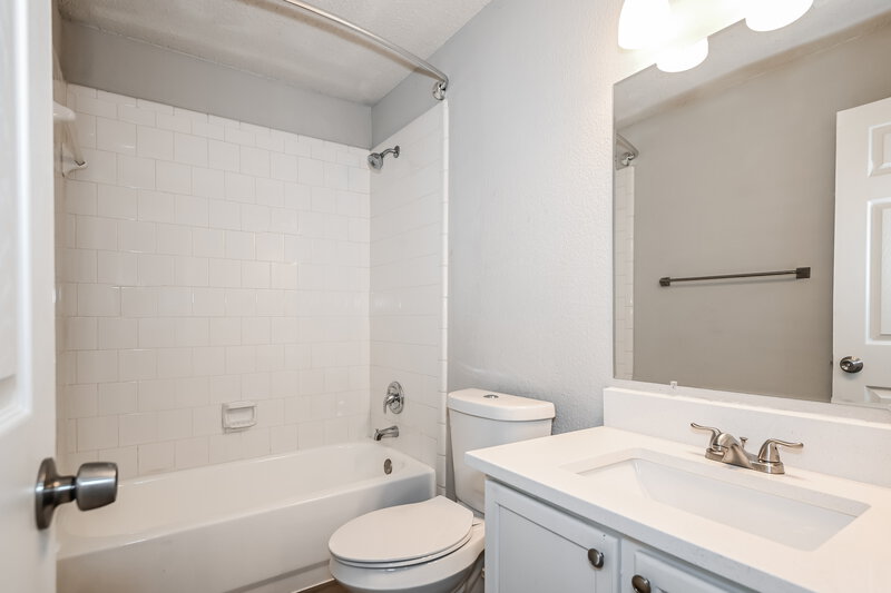2,340/Mo, 6730 Meadowcrest Dr Arlington, TX 76002 Misc View 16
