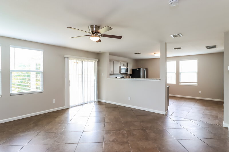 2,070/Mo, 209 Crescent Ridge Dr Fort Worth, TX 76140 Living Room View