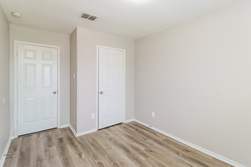 2,070/Mo, 209 Crescent Ridge Dr Fort Worth, TX 76140 Bedroom View 2
