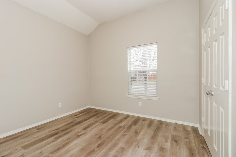 0/Mo, 228 Heritage Dr Crowley, TX 76036 Bedroom View