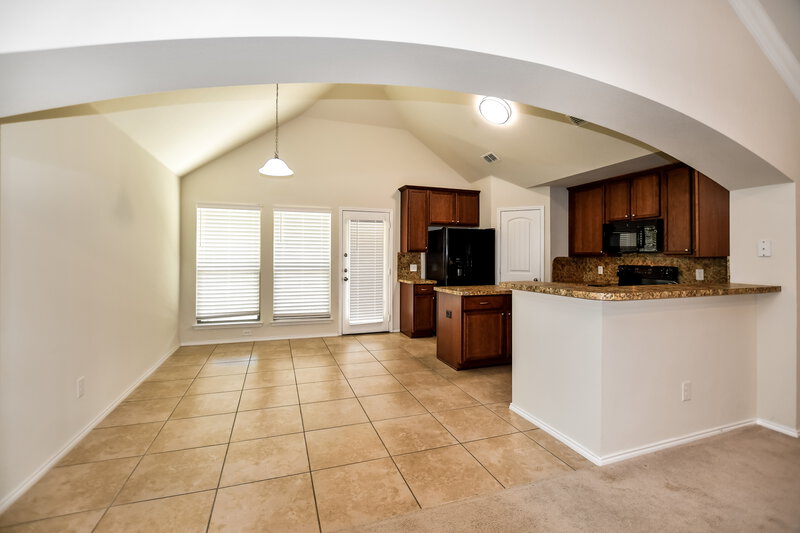 2,575/Mo, 13713 Creek Crossing Dr Dallas, TX 75253 Dining Room View