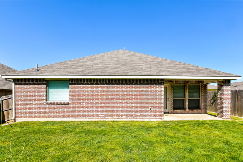 2,575/Mo, 13713 Creek Crossing Dr Dallas, TX 75253 Rear View