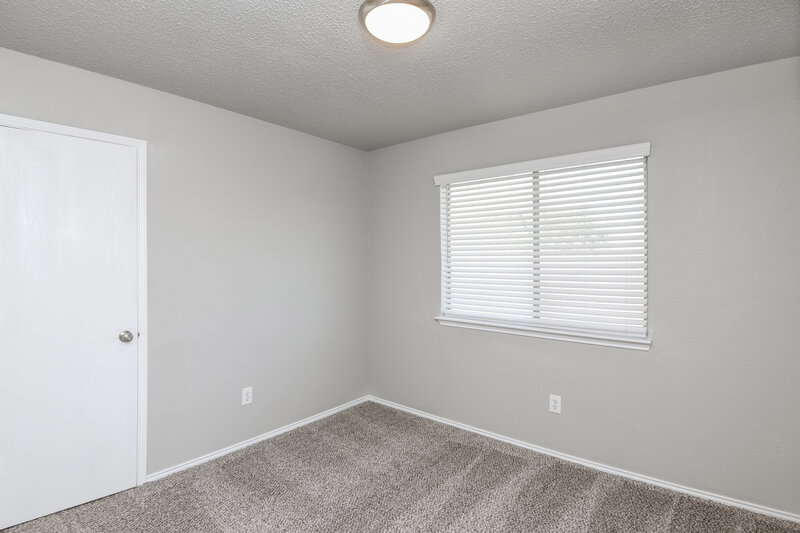 2,130/Mo, 1121 Sandalwood Dr Fort Worth, TX 76140 Bedroom View