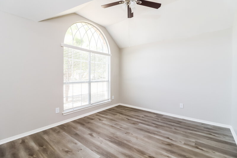 2,505/Mo, 846 Mill Creek Cir Lancaster, TX 75146 Family Room View