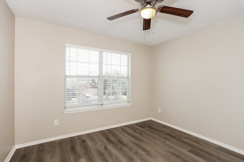 2,645/Mo, 7802 Mason Dells Dr Arlington, TX 76001 Bedroom View 2
