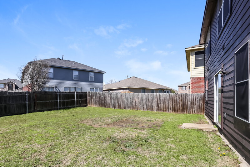 2,645/Mo, 7802 Mason Dells Dr Arlington, TX 76001 Rear View 2