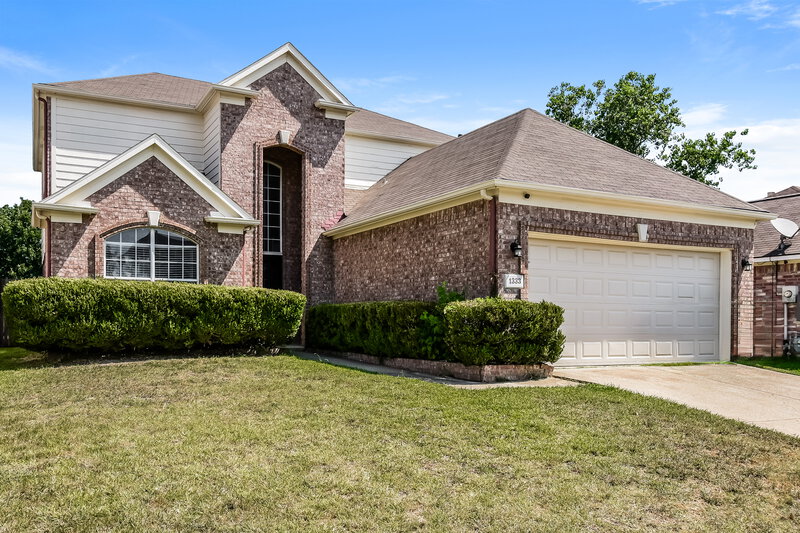 2,655/Mo, 1333 Mill Wood Ln Garland, TX 75040 Front View