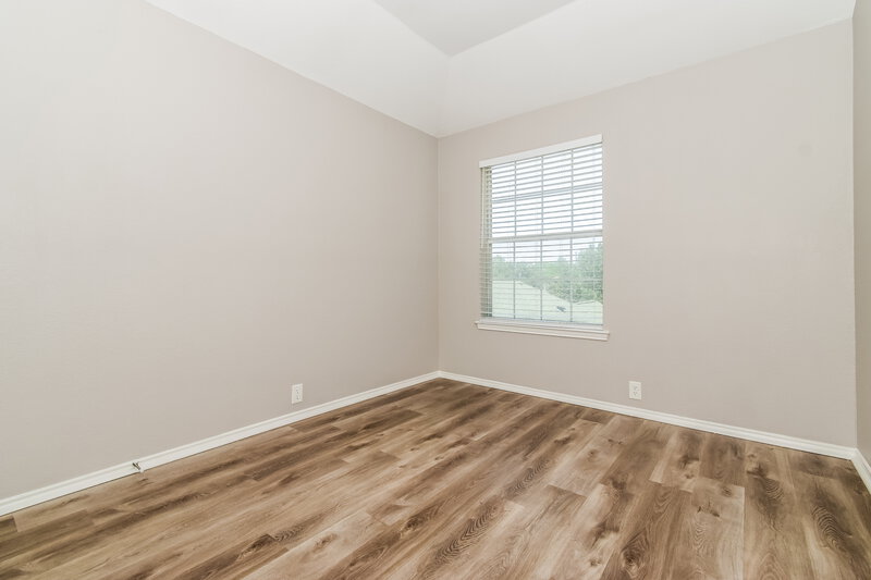 2,655/Mo, 1333 Mill Wood Ln Garland, TX 75040 Bedroom View 2
