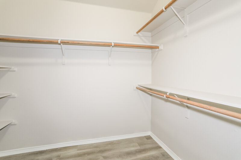 1,795/Mo, 2036 Forest Meadow Dr Princeton, TX 75407 Walk In Closet View