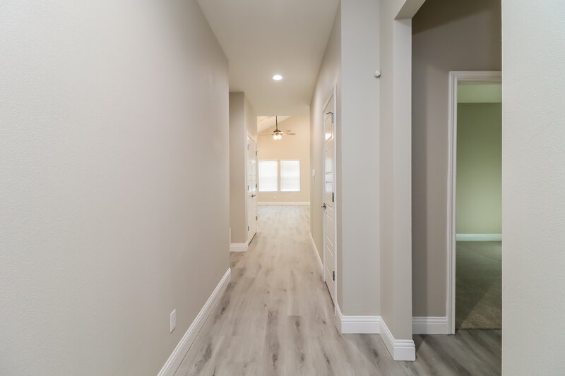 2,420/Mo, 3108 Rockwell Ln Fort Worth, TX 76179 Foyer View